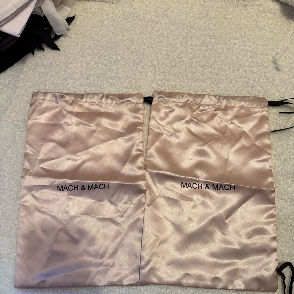 MACH & MACH Pink Satin Drawstring Cosmetic Bags (Pair)